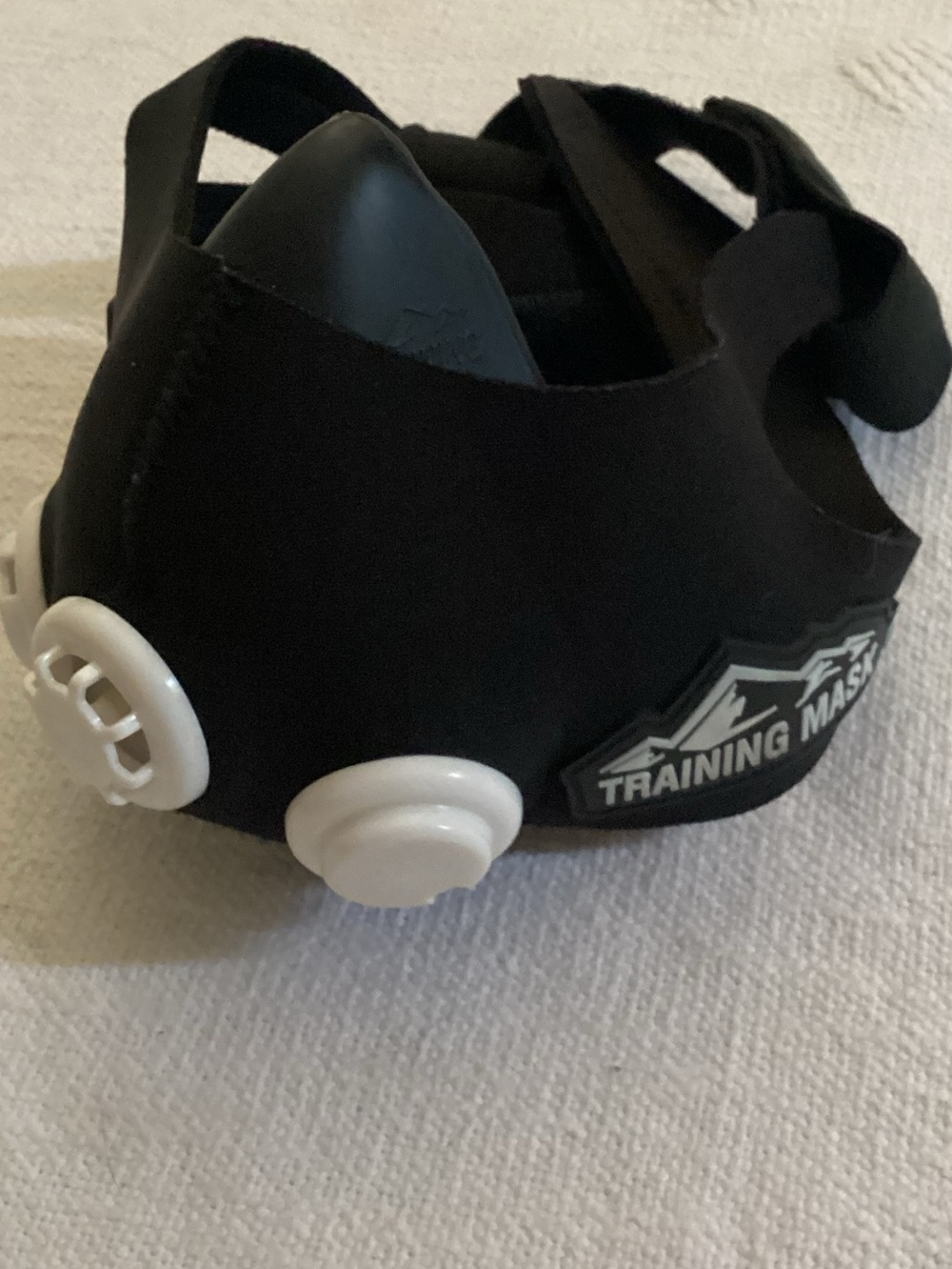 Elevation Training Mask 2.0 sz Medium High Altitude Work Out Equipment Breathing